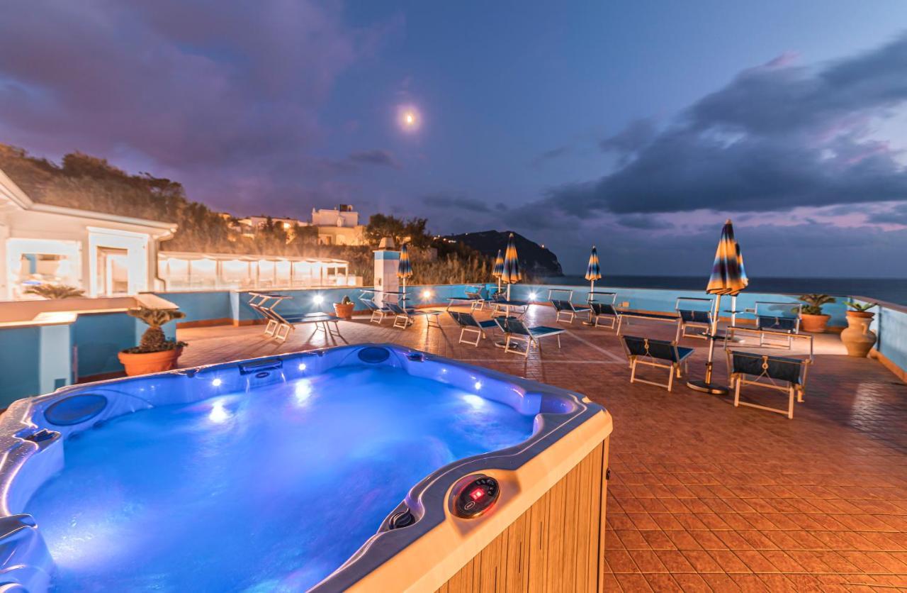Cava Dell'isola 3* Forio (Isola d'Ischia)