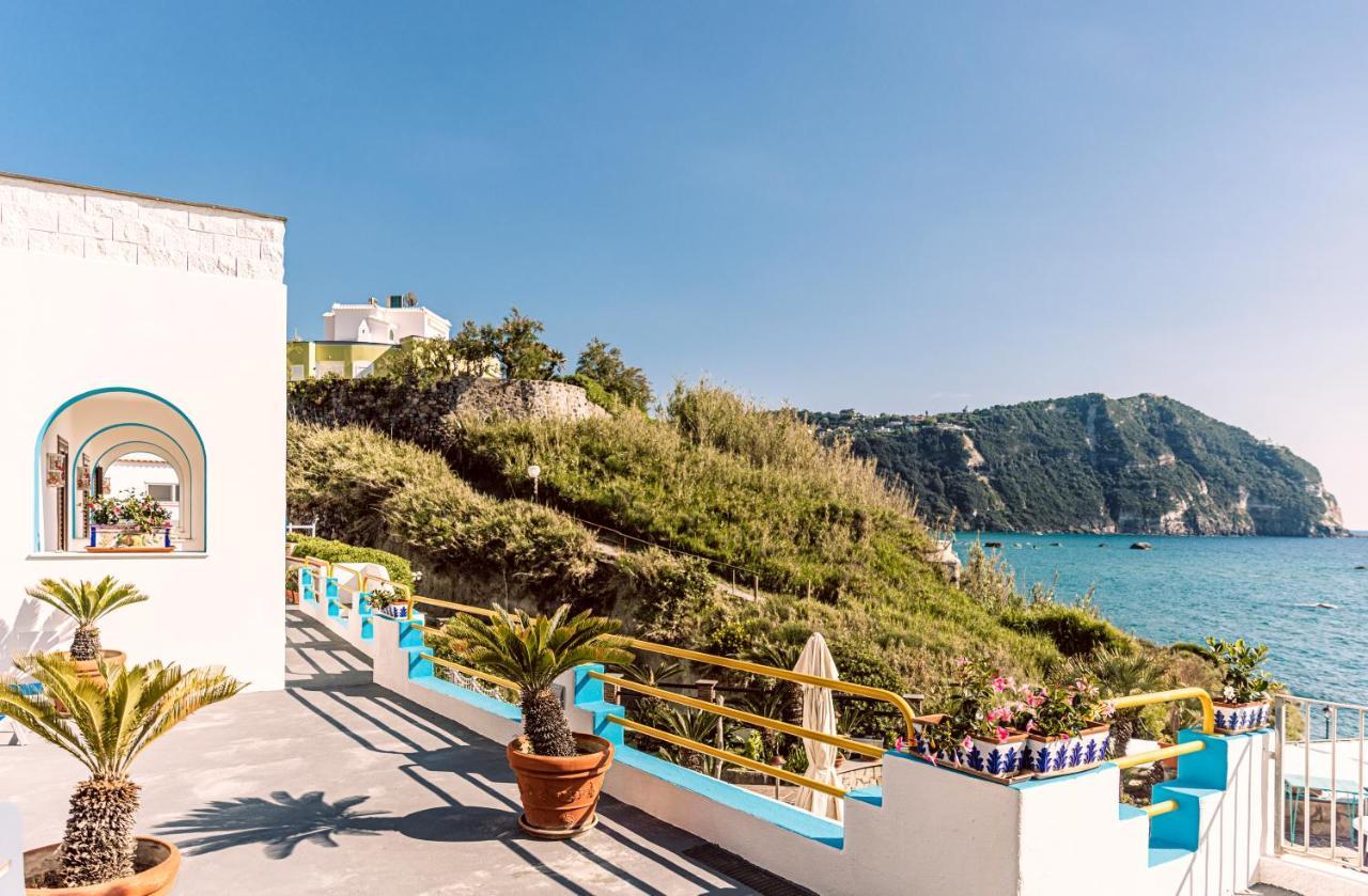 Cava Dell'isola Forio (Isola d'Ischia)