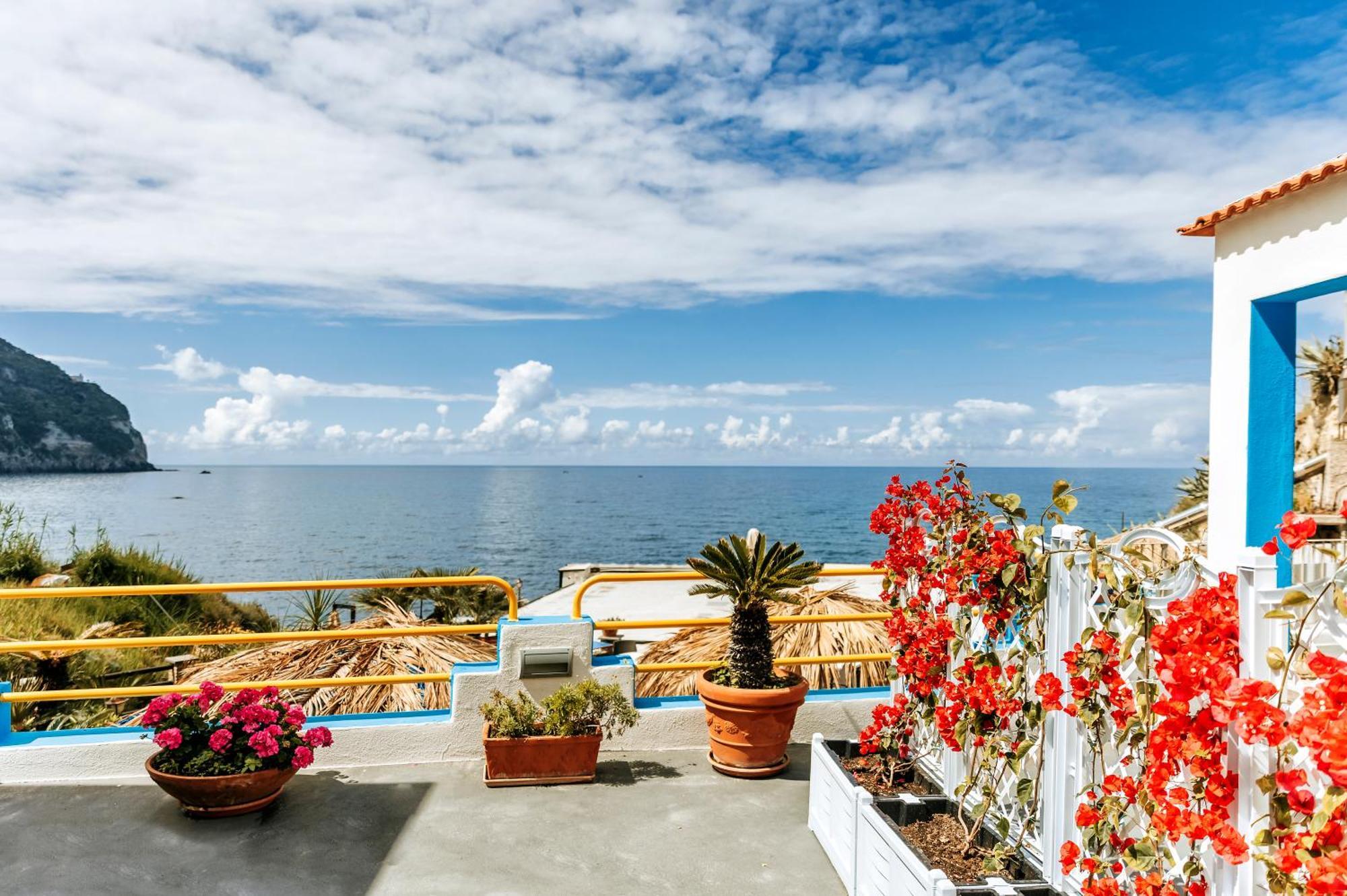 Hotel Cava Dell'isola 3*