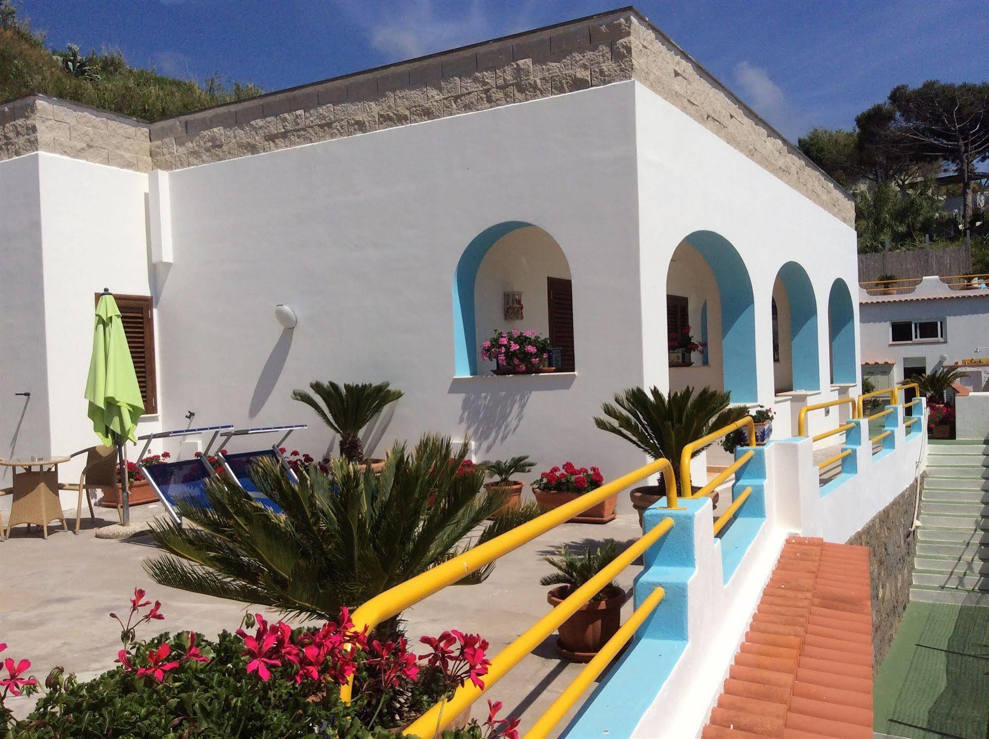 Cava Dell'isola 3*