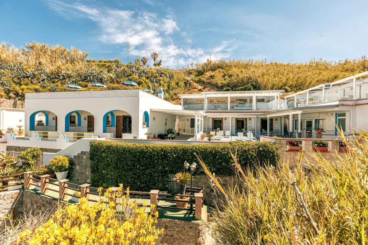 Cava Dell'isola Hotel