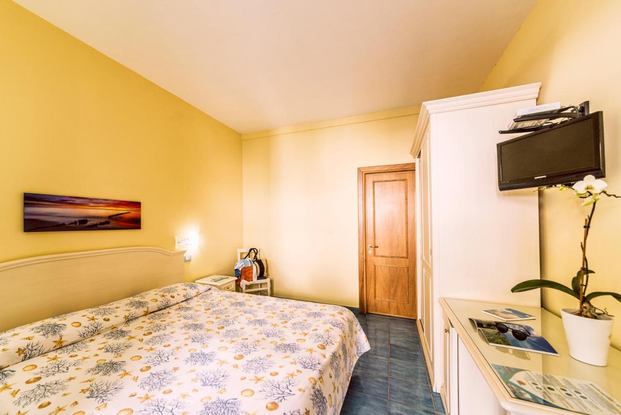 Hotel Cava Dell'isola