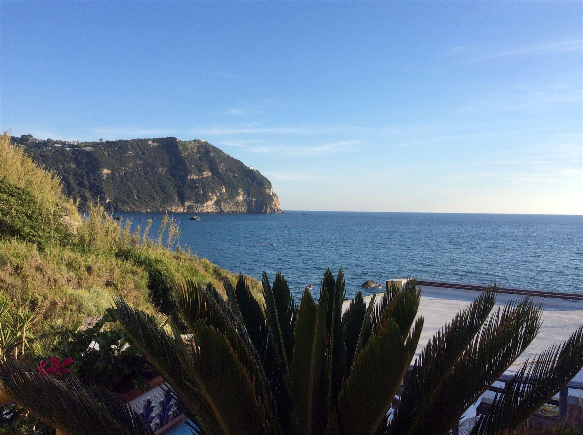 Cava Dell'isola Forio di Ischia